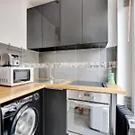 Appt 2 Bdr - Near Republique - Mobility Lease