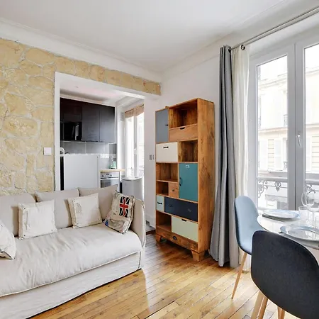 Appt 2 Bdr - Near Republique - Mobility Lease *